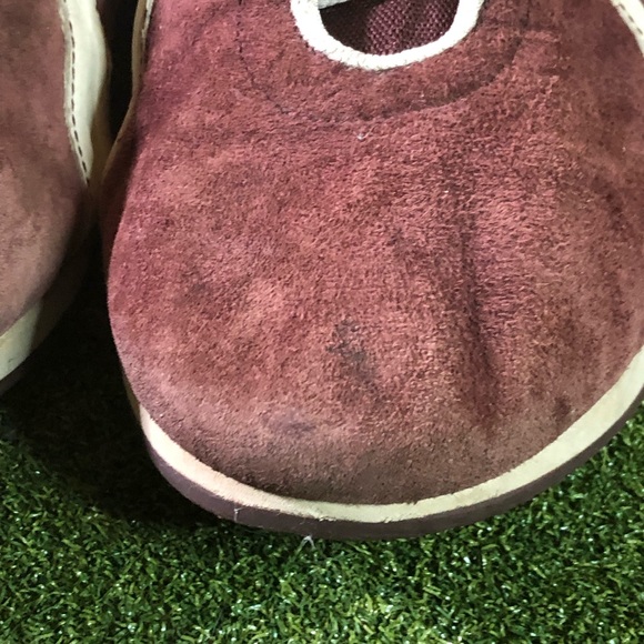 ASICS New Classic Retro Suede Maroon Athletic Sneakers Men’s 12 - Picture 4 of 10